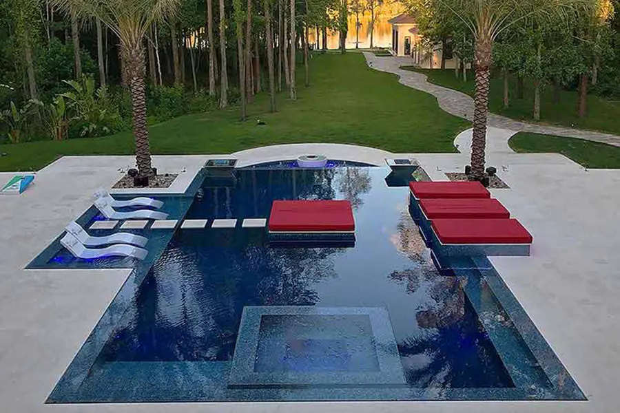 Your Comprehensive Pool Experts