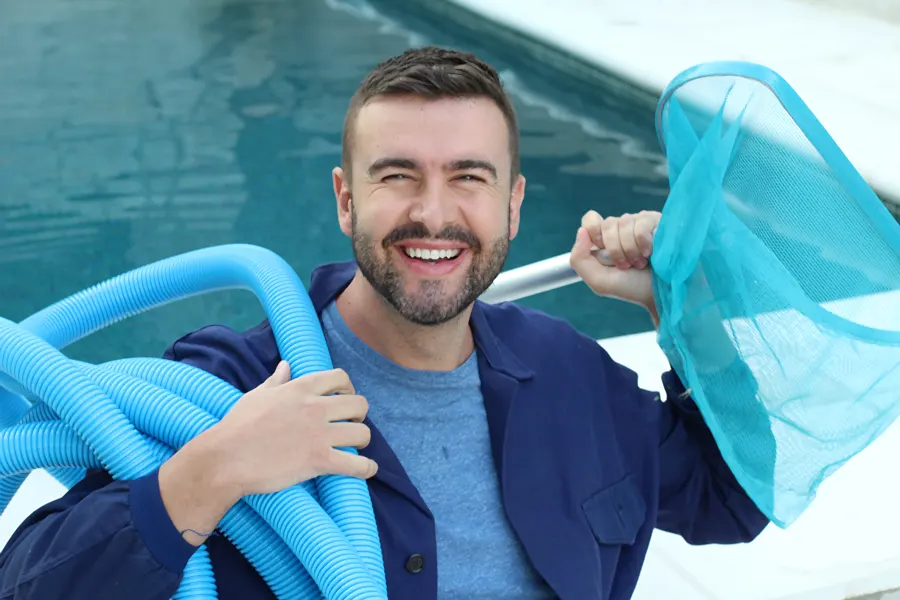 Pool Maintenance service: A Pro or DIY?